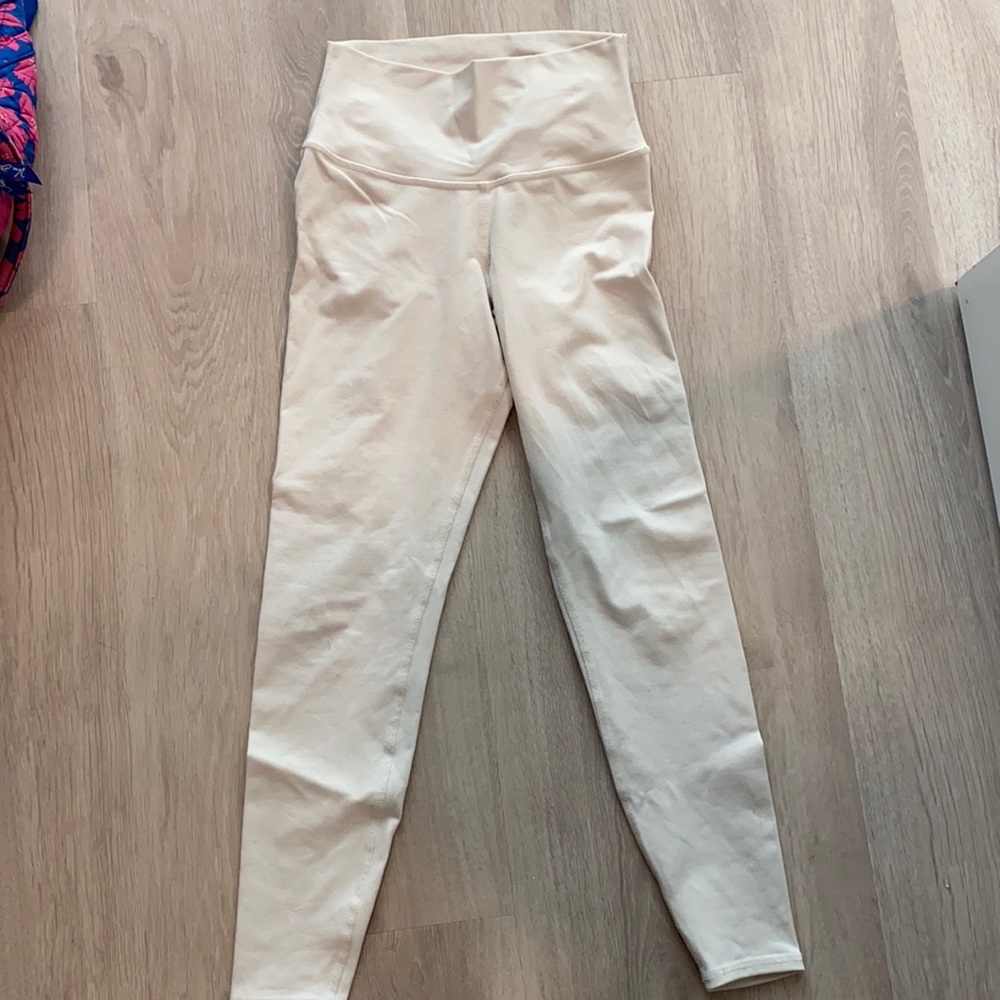 Alo yoga leggings!